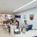 Agencia de Viajes Fly World. Centro Comercial Obelisco