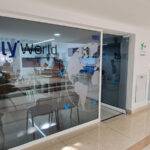 Agencia de Viajes Fly World. Centro Comercial Obelisco