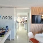 Agencia de Viajes Fly World. Centro Comercial Obelisco