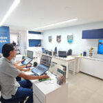 Agencia de Viajes Fly World. Centro Comercial Obelisco